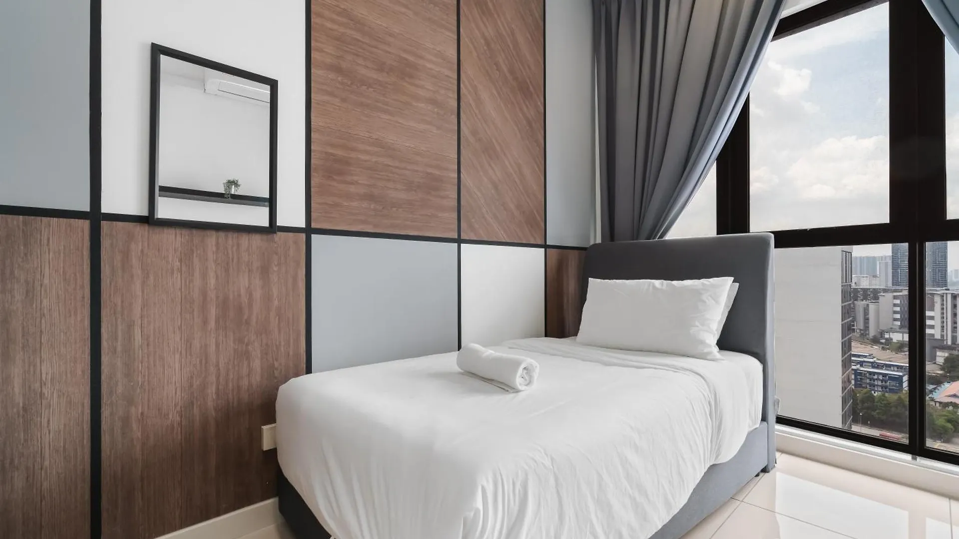 Cozy Studio Near Trx By Rumabnb Kuala Lumpur Malaysia
